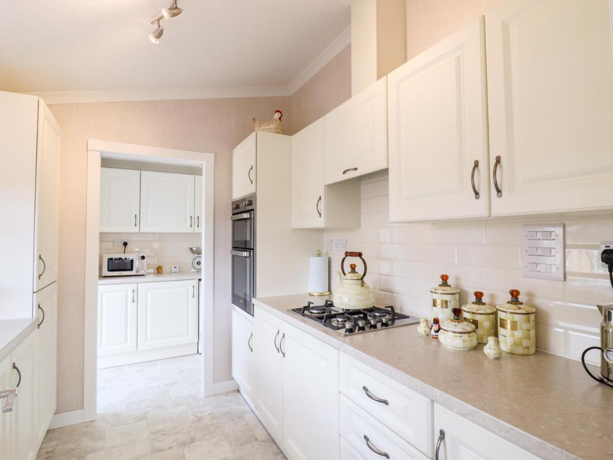 12 Bucklesham Park Villa Ipswich Eksteriør bilde
